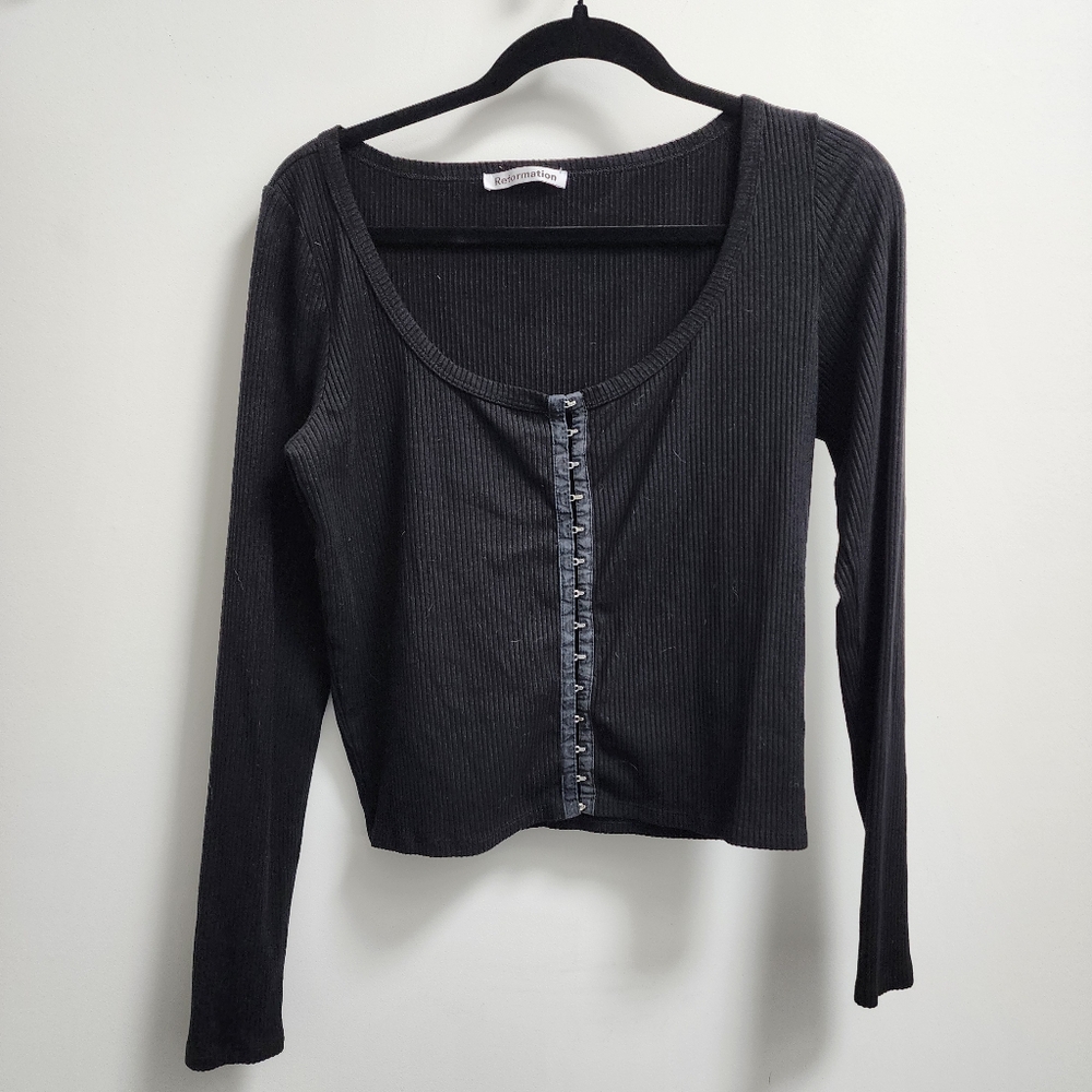Reformation long sleeve eyehook top, XL, Black